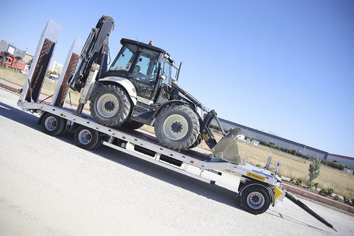 Rimorchio con sospensione pneumatica - SRC3 - SCORPION TRAILER - extra ribassato / per veicolo / a 3 assi