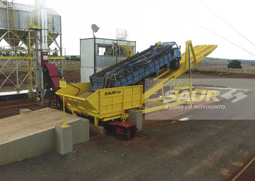 Sistema di trasferimento per camion - Saur - per cereali