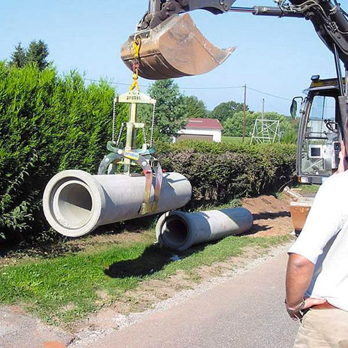 Pinza per sollevamento per canalizzazioni in calcestruzzo - Saur - verticale / meccanica