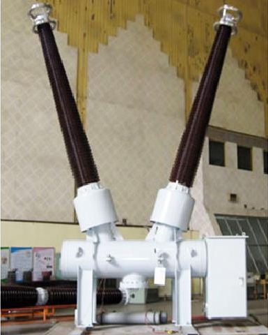 Interruttore automatico isolato al gas SF6 - LW55-363 / Y5000-63 - Henan ping high electric co., LTD. - a immersione fuori tensione / automatico / per la distribuzione