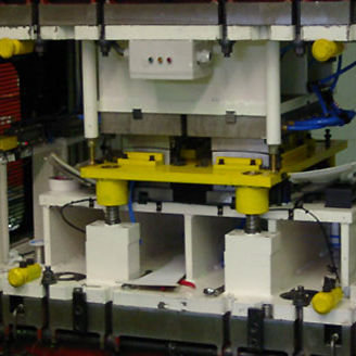 Pressa di laminazione - GunYang ITT - idraulica / per l'industria automobilistica / automatica