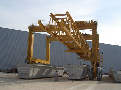 Gru a cavalletto gommata - Mobilift 280 - Eden Tech Srl - per cantieri di prefabbricati / per carichi pesanti / idraulica