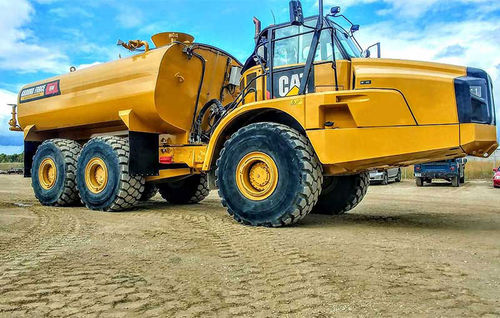 Camion-cisterna ad acqua - 5W  - Ground Force Worldwide - a 3 assi / per cantiere