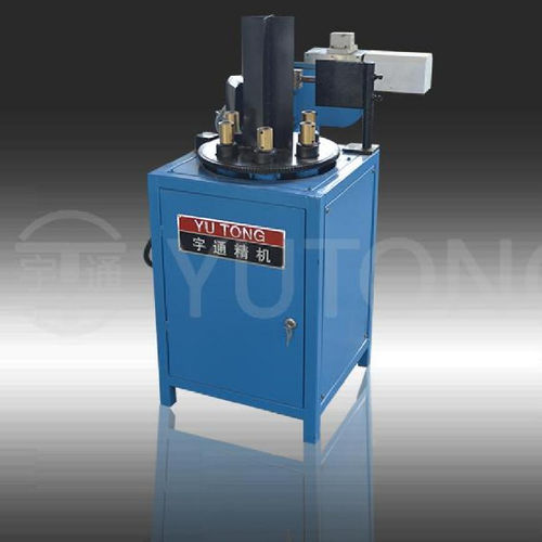 Macchina saldatrice automatica - Xingtai Yutong Machinery Manufacturing Co.,Ltd