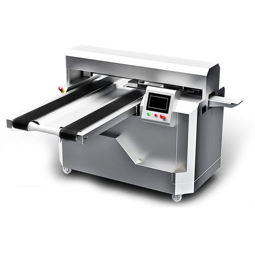Sistema di allineamento automatico - TrayMak - TMAK Food Machinery INC.