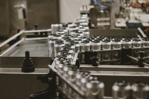 Tavolo di accumulo per l'industria dell’imbottigliamento - Zomerdijkengineering - di scarico