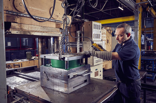 Stampaggio a iniezione termoplastica - DLR Elastomer Engineering Ltd - poliammide / elastometro / in gomma