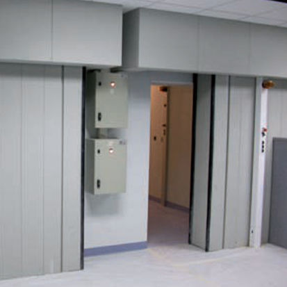 Porta scorrevole - DIB PRODUCTION - in acciaio / piombata / per interno