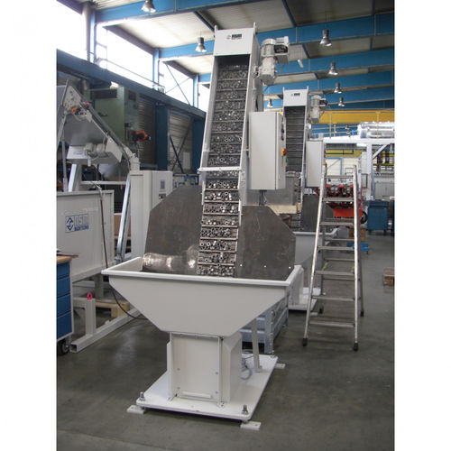 Trasportatore a tapparelle - SF 811 - NSM MAGNETTECHNIK GmbH - inclinato / da trasporto / per pezzi da lavorare