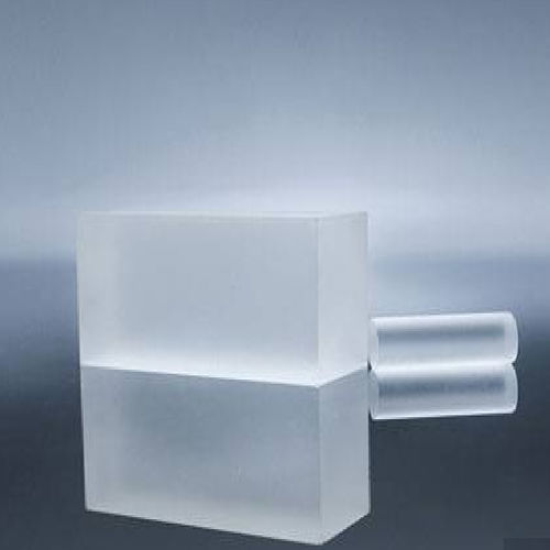 Cristallo di Triborato di Litio LiB3O5 LBO - United Photonics Technology - ottico / per laser