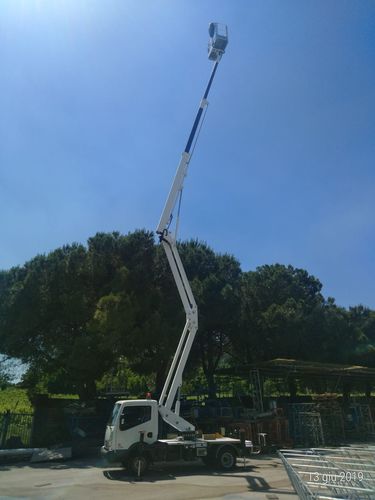 Piattaforma di lavoro aerea montata su trattore - SCA23 HE+H - Safi Group srl - su ruota / montata su camion / per l'agricoltura