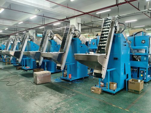 Macchina di stampa a caldo di lamine con alimentaziona automatica - TAR-103 - Shenzhen xinzhong plastic - per tappi