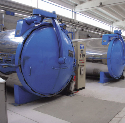 Sistema di polimerizzazione con trasportatore a nastro - CDS Curing Systems
