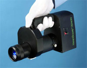 Fonte di luce con lampada allo xeno - HandScope® - HORIBA Scientific - di lunghezza d'onda multipla / portatile / per forense