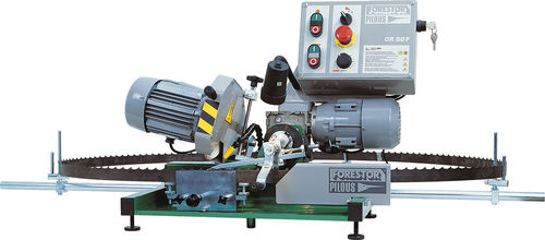 Rettificatrice per attrezzi da taglio - OR 50 F - Pilous - controllata da PLC
