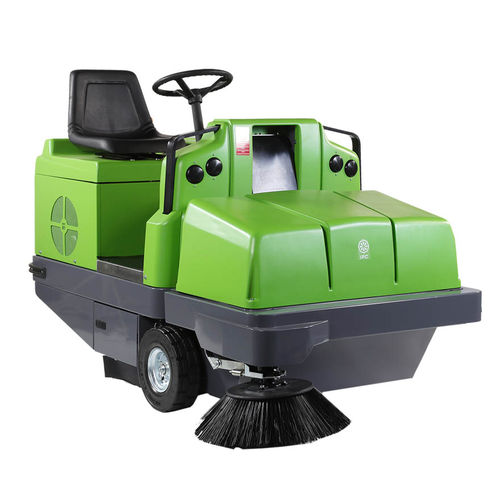 Spazzatrice uomo a bordo - 165 series - IPC - idraulica / diesel / a batteria
