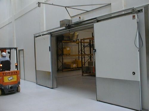 Porta scorrevole - MS0502I - DAN-doors - in metallo / per cella frigorifera / industriale