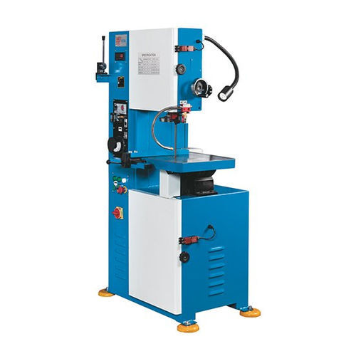 Segatrice a nastro - VB 500 A - Knuth Machine Tools - verticale / per acciaio / automatica