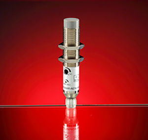 Sensore di prossimità capacitivo - APL00000 series - AECO - cilindrico / M18 / filettato