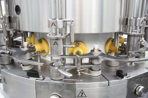 Incapsulatrice rotativa - SATURNO - AROL Closure systems - multitesta / automatica / per bottiglie in vetro