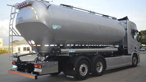 Camion-cisterna - CMA 32 - OMEPS
