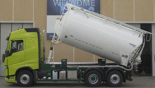 Camion-cisterna da trasporto - CRA 28 - OMEPS - a 3 assi