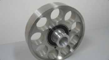 Puleggia dentata - Belt Technologies Europe Limited - girevole / folle / per cinghia piatta