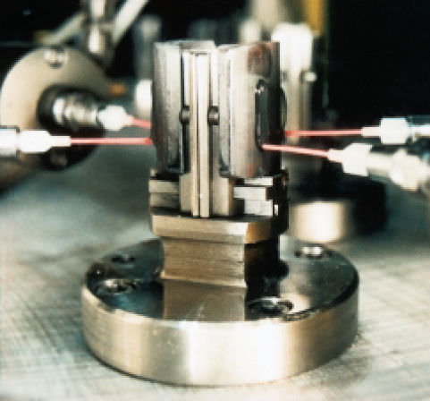 Colla acrilica - DYMAX Europe GmbH - per metallo / monocomponente / industriale