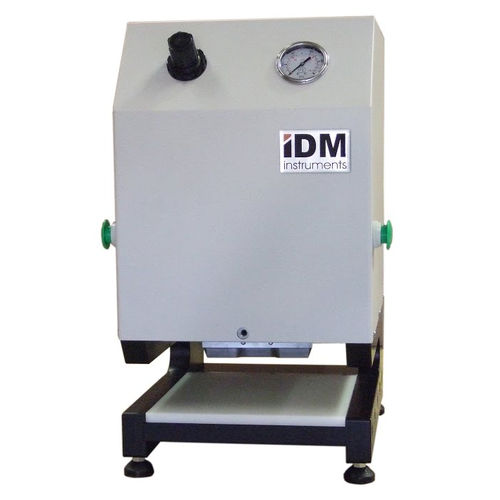 Pressa pneumatica - C0050 - IDM Instrument - di taglio / di gomma / per materie plastiche