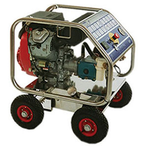Idropulitrici ad acqua fredda - MP302 - Aquila Triventek A/S - con motore a benzina / mobile / in acciaio inossidabile