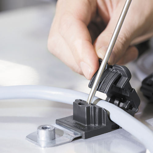 Collare per cavo elettrico in poliammide - Serie Ratchet P-Clamp - HellermannTyton España - in acciaio inossidabile / con montaggio a vite / regolabile