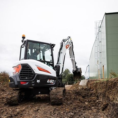 Miniescavatore - E50Z R2 series - BOBCAT - cingolato / diesel / per cantiere di costruzione