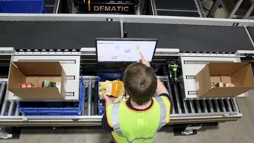 Macchina per preparazione ordine multipli - DEMATIC - pick-by-voice / putwall / automatica