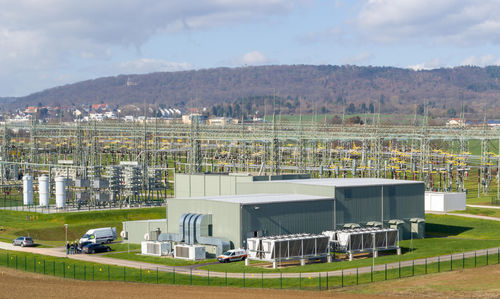 Compensatore statico sincrono - SVC PLUS® (STATCOM) - Siemens Energy – Power transmission - SVC