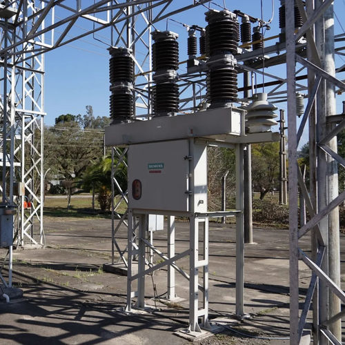 Interruttore automatico a vuoto - 3AF0 - Siemens Medium-voltage – Power distribution - a immersione in tensione / induttivo / di difetto di messa a terra