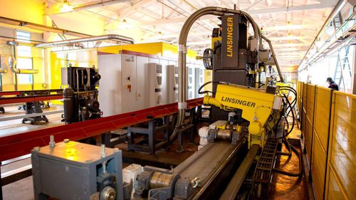 Fresatrice CNC 3 assi - SKF - LINSINGER - verticale