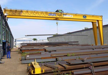 Semiportale su guida di scorrimento - STAHL CraneSystems GmbH - per applicazioni marine / per cantieri di prefabbricati / aereo