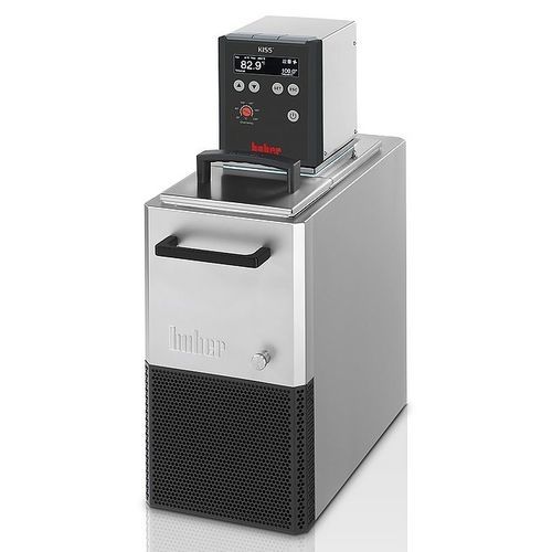 Bagno termostatico in acciaio inossidabile - KISS K6 - Huber Kältemaschinenbau SE - display digitale / di riscaldamento / da laboratorio