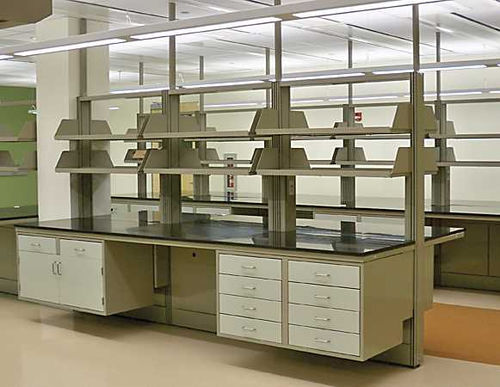 Postazione di lavoro per laboratorio - ALPHA - Kewaunee Scientific Corporation - modulare / con divisori