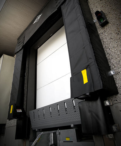 Portale di carico flessibile - ComboShelter&trade; - Rite-Hite