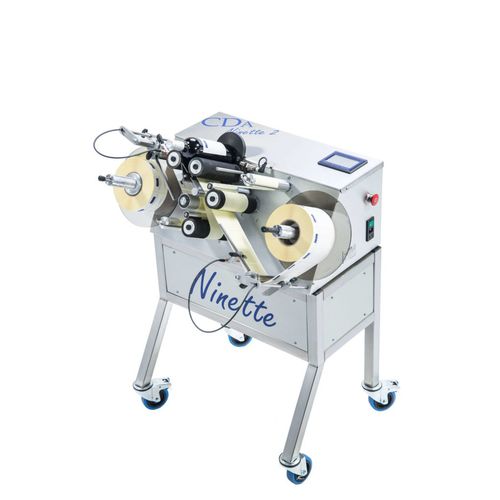 Etichettatrice semiautomatica - Ninette 2 - CDA - per prodotti chimici / per bottiglie / per applicazione laterale