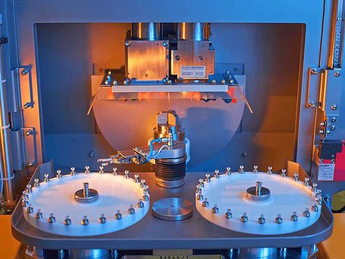 Sistema di movimentazione per lente ottica - HS-30 - Satisloh - automatizzato / per pezzi da lavorare