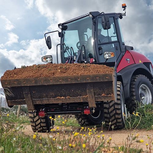 Pala su ruote - V7 - YANMAR COMPACT EQUIPMENT EMEA S.A.S. - articolata / compatta