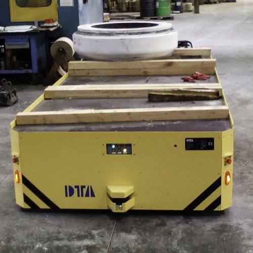 Veicolo a guida automatica per movimentazione - DTA - per carichi pesanti / per magazzino / a navigazione magnetica