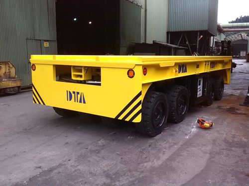 Carrello automotore elettrico - DTA - a 4 assi