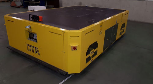 Carrello automotore elettrico - DTA - elevabile / a ruota in Vulkollan® / a ruota super soft