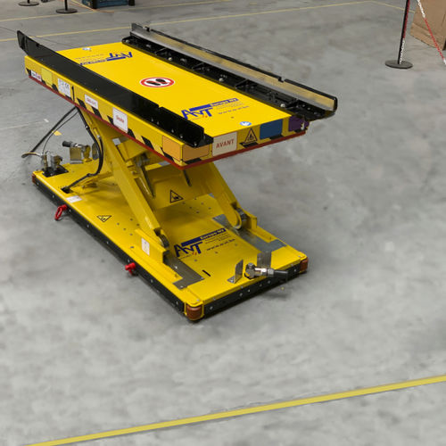 Carrello automotore elettrico - ACTEMIUM - a 6 assi / per carichi pesanti / idraulico