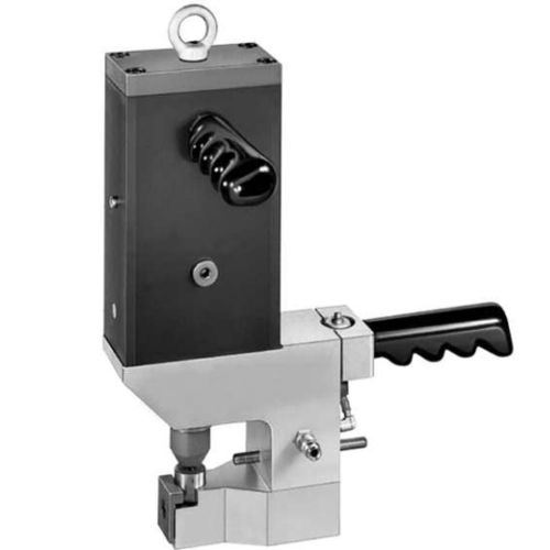 Unità di punzonatura manuale - 1421 series - ips - Werkzeugtechnik gmbh - pneumatica / per metallo / scantonatrice