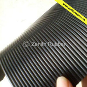 Tappeto antiscivolo - MR series - Zenith Industrial Rubber Products Pvt. Ltd. - a scanalature sottili / in gomma