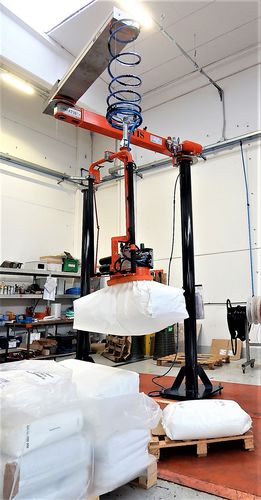Braccio manipolatore pneumatico - ATISacer 150 - ATIS s.r.l. - con presa / con ventosa / sollevatore